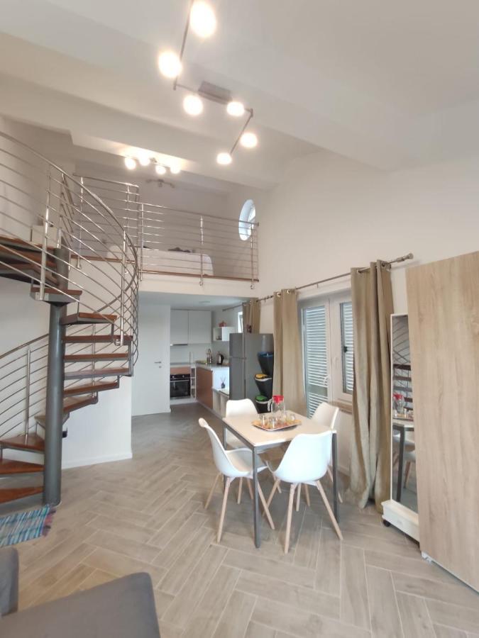 Apartmani Begic 1 I 2 Barbat na Rabu Exterior photo